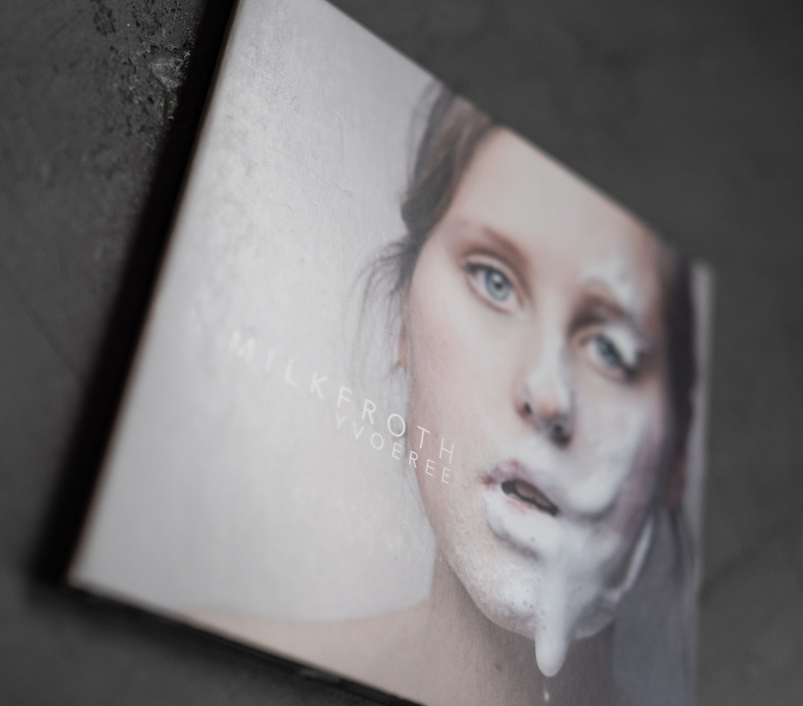 Design CD Cover YvoRee Milkfroth von Christiane Dobric