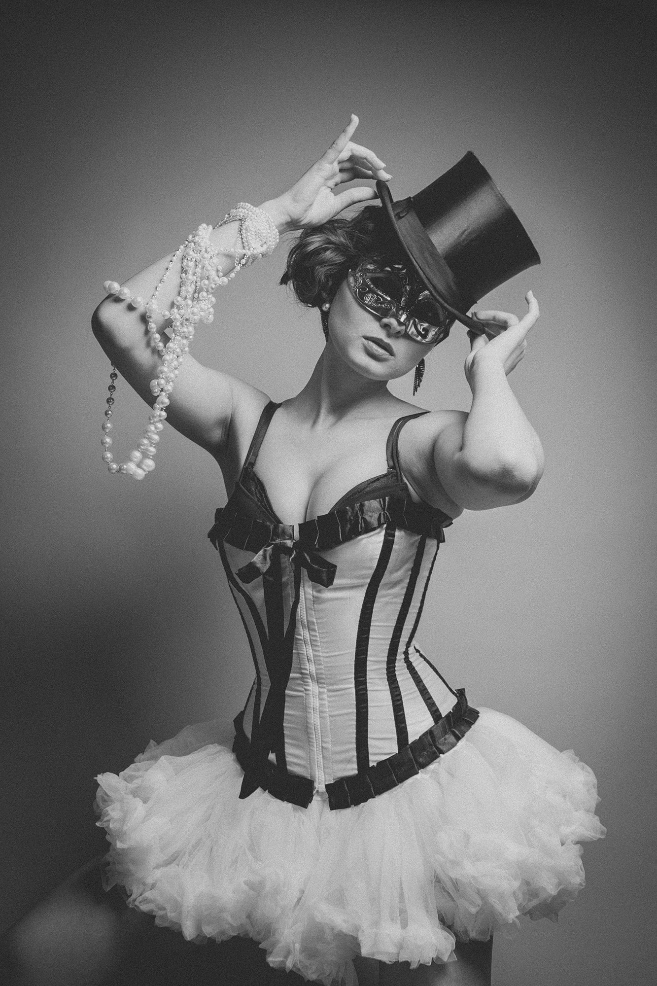 Schwarz-Weiß-Porträt Avantgarde von Tiffy Soso aus Ulm