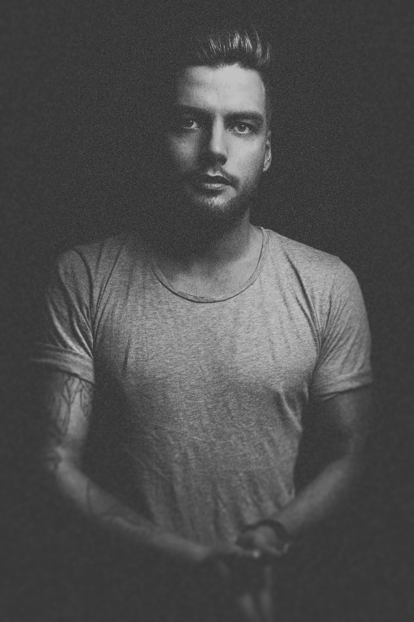 tiffysoso_portraitfotografie_morris_dj_artist